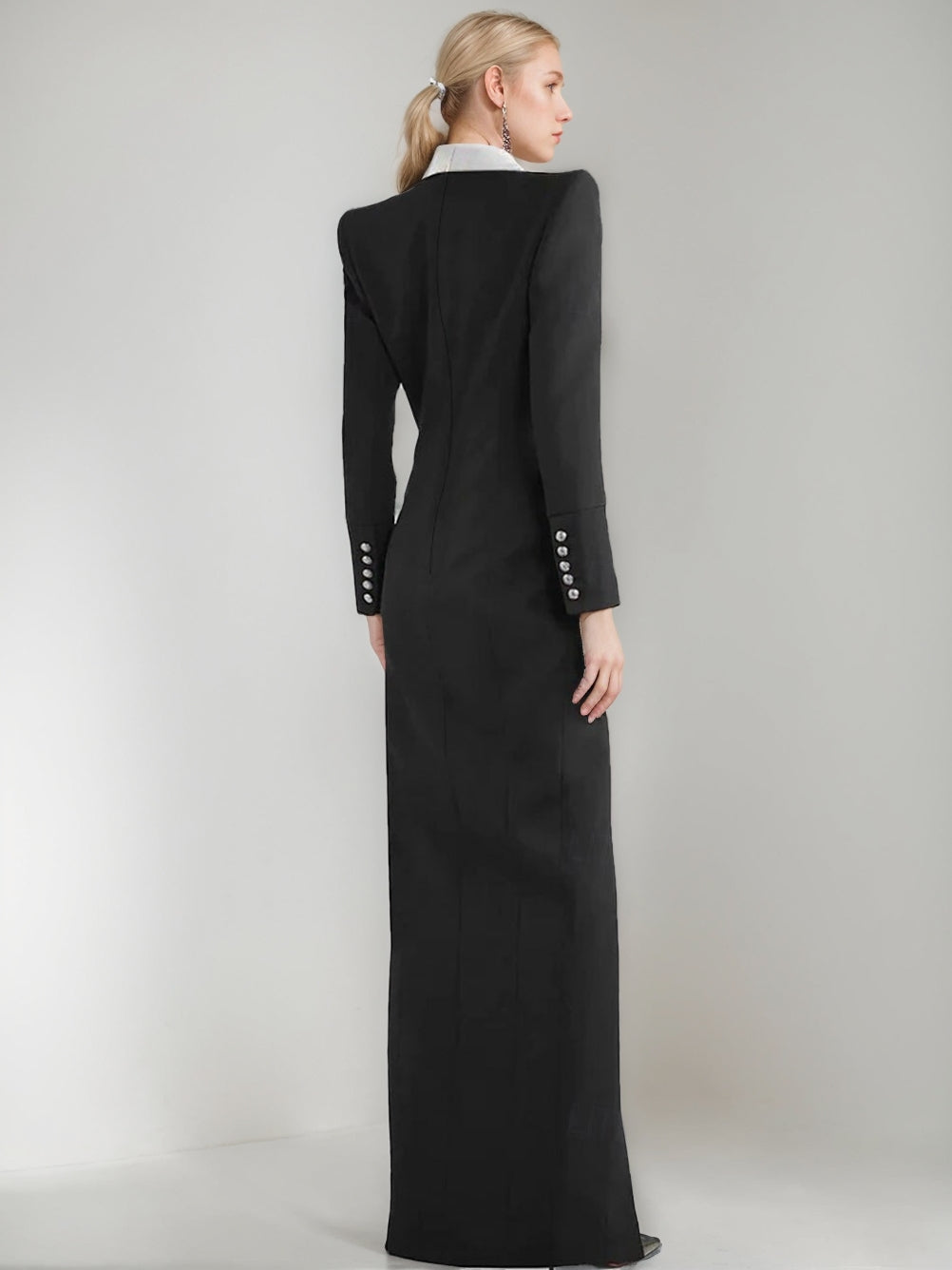Sheath/Column Plunge V-Neck Peaked Lapel Long Sleeves Floor-Length Evening Dresses with Slit & Pockets & Buttons Sheath/Column Plunge V-Neck Peaked Lapel Long Sleeves Floor-Length Evening Dresses with Slit & Pockets & Buttons