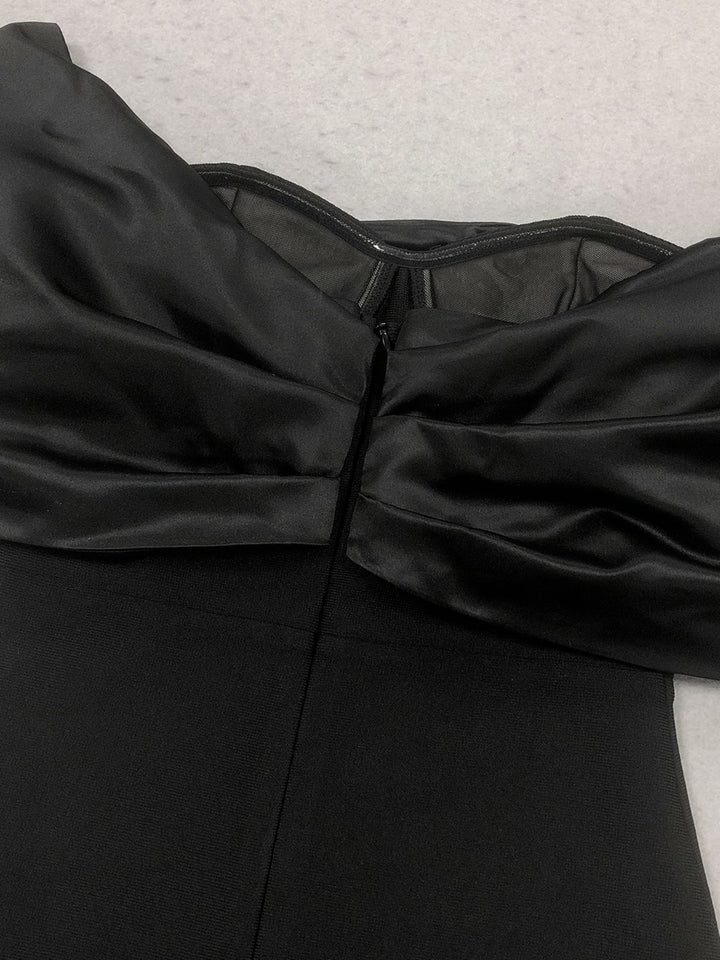 Sheath/Column Off-the-Shoulder Sleeveless Evening Dresses with Crystals & Ruffles