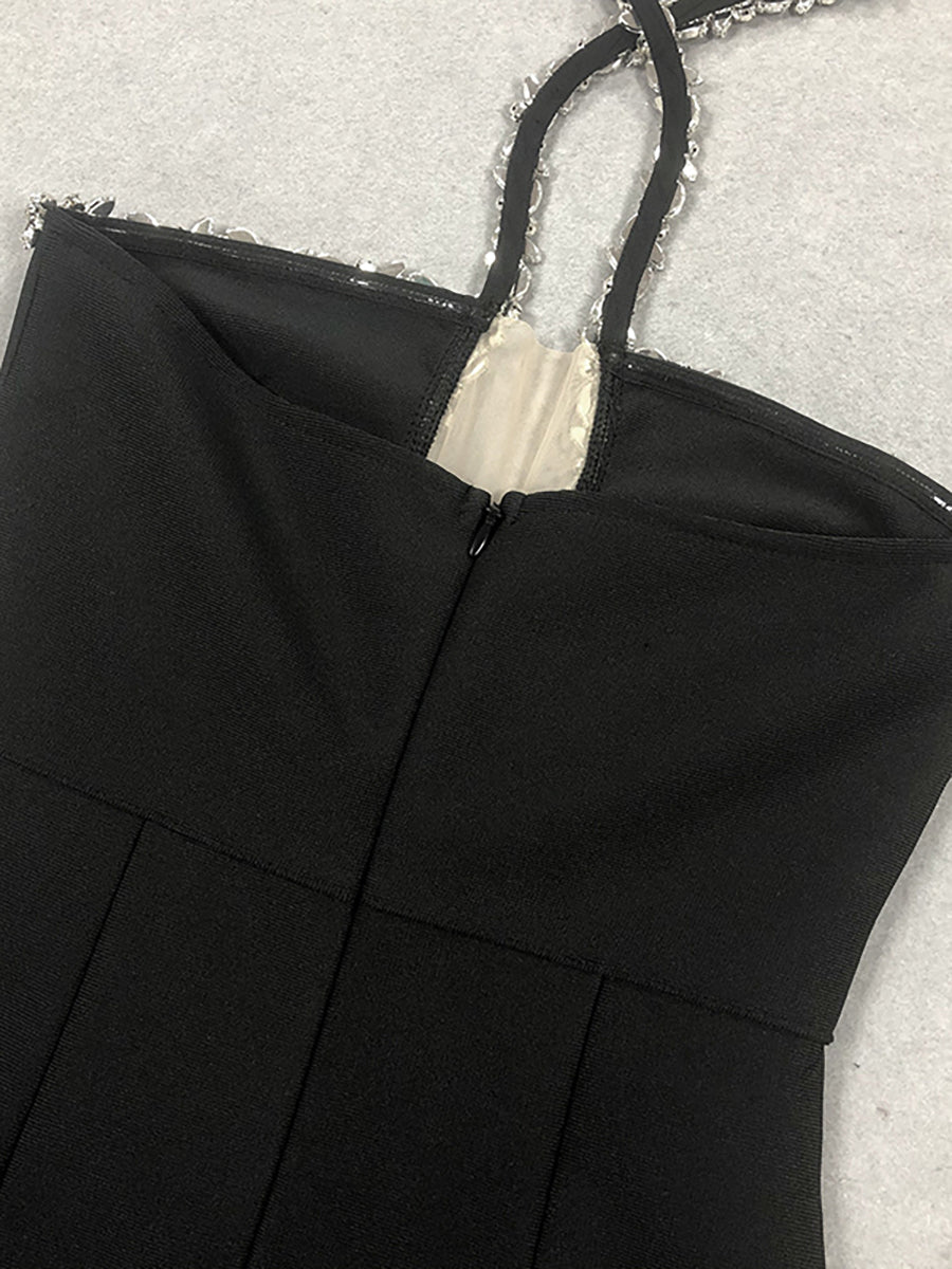 Trumpet/Mermaid Halter Sleeveless Rhinestone Long Elegant Evening Dresses with Cut-out