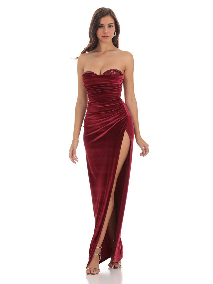 Sheath/Column Sweetheart Sleeveless Sequined Long Evening Dresses with High Split