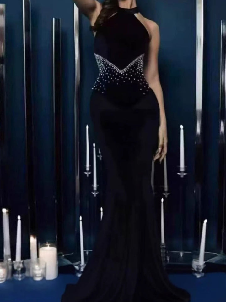 Sheath/Column Halter Floor-Length  Evening Dresses Sleeveless Party Dresses Beading Stretch Satin