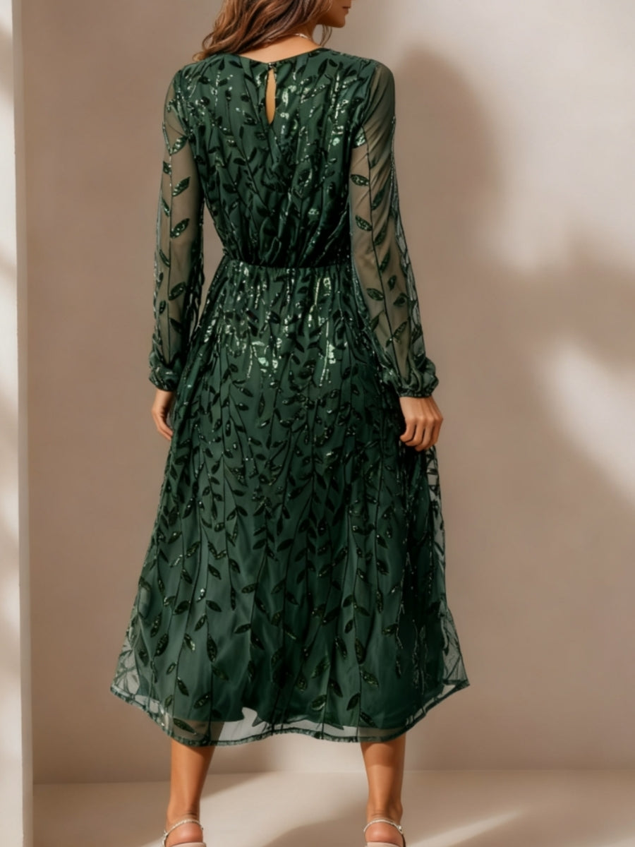 A-Line/Princess Scoop Long Sleeves Cocktail Dresses Sequins Tea-Length