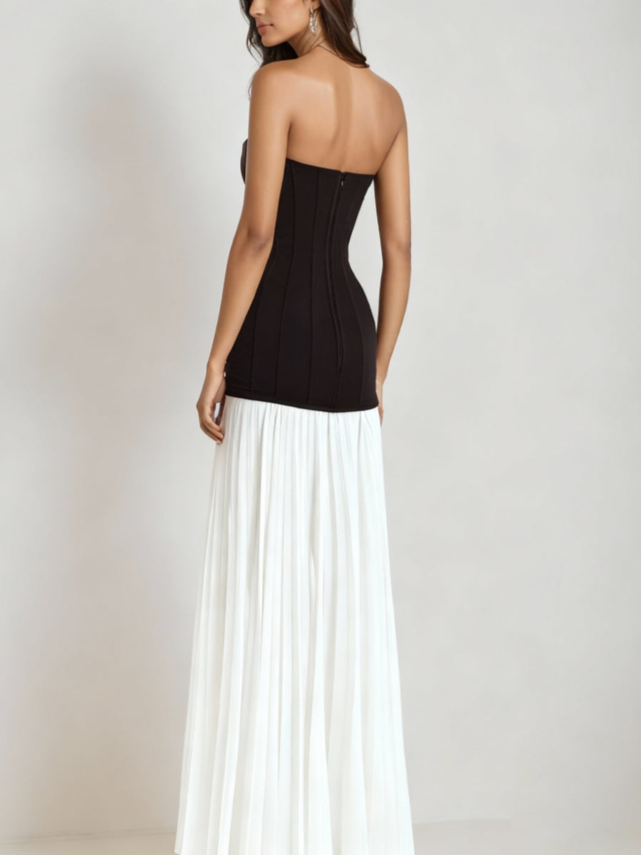 A-Line/Princess Strapless Wedding Guest Dresses Pleated Sleeveless Floor-Length