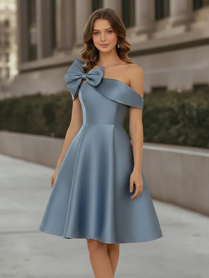 A-Line/Princess Off-the-Shoulder Satin Cocktail Dresses Sleeveless Knee-Length Formal Dresses with Bowknot