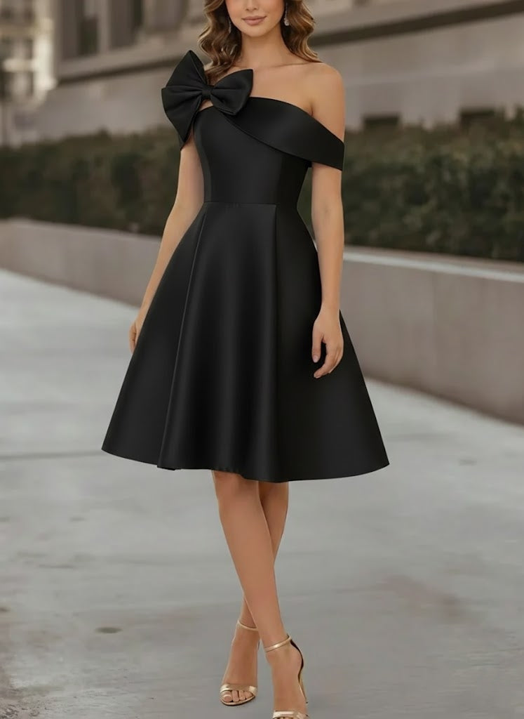 A-Line/Princess Off-the-Shoulder Satin Cocktail Dresses Sleeveless Knee-Length Formal Dresses with Bowknot