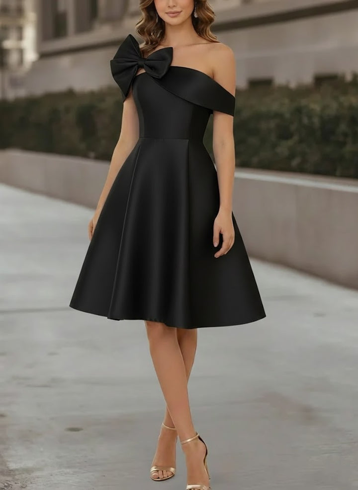 A-Line/Princess Off-the-Shoulder Satin Cocktail Dresses Sleeveless Knee-Length Formal Dresses with Bowknot