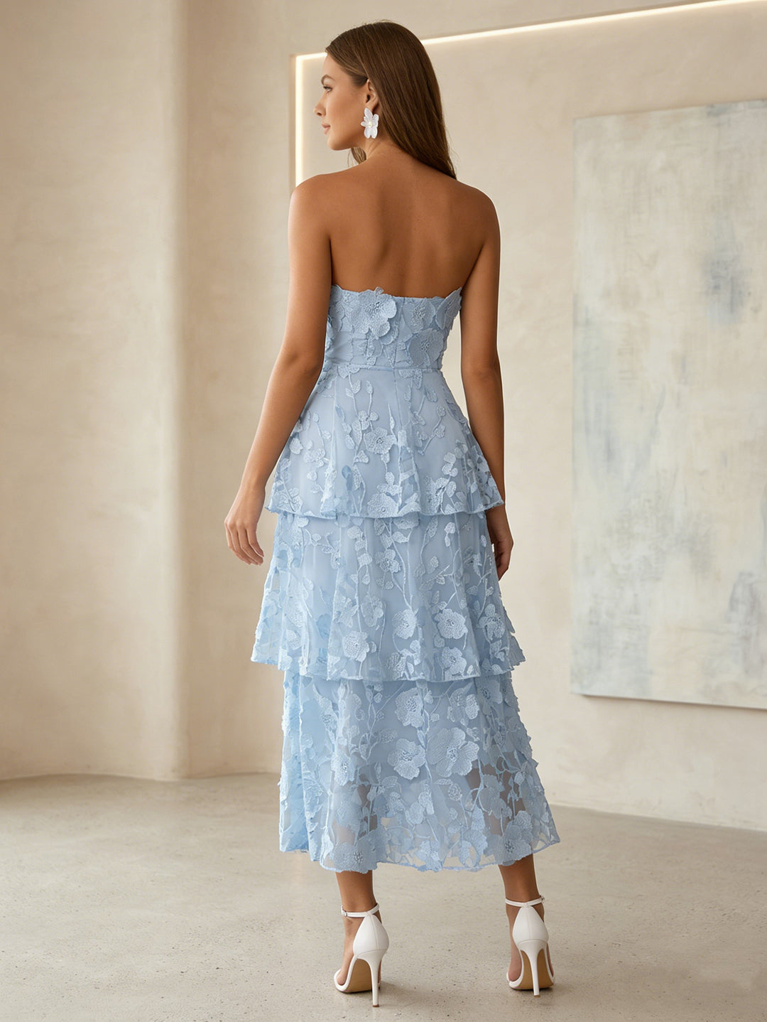 A-Line/Princess Strapless Lace Cocktail Dresses Tea-Length Sleeveless Ruffles Floral Formal Dresses