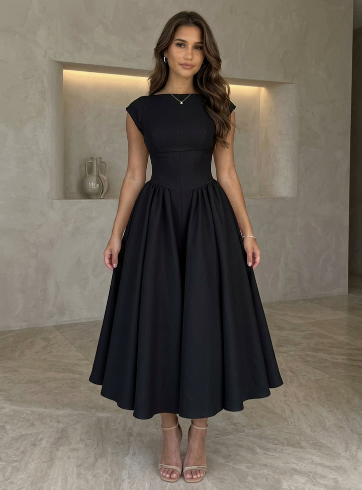 A-Line/Princess Boat Neck Stretch Satin Cocktail Dresses Sleeveless Tea-Length Graduation Dress Pleated Little White Dresses