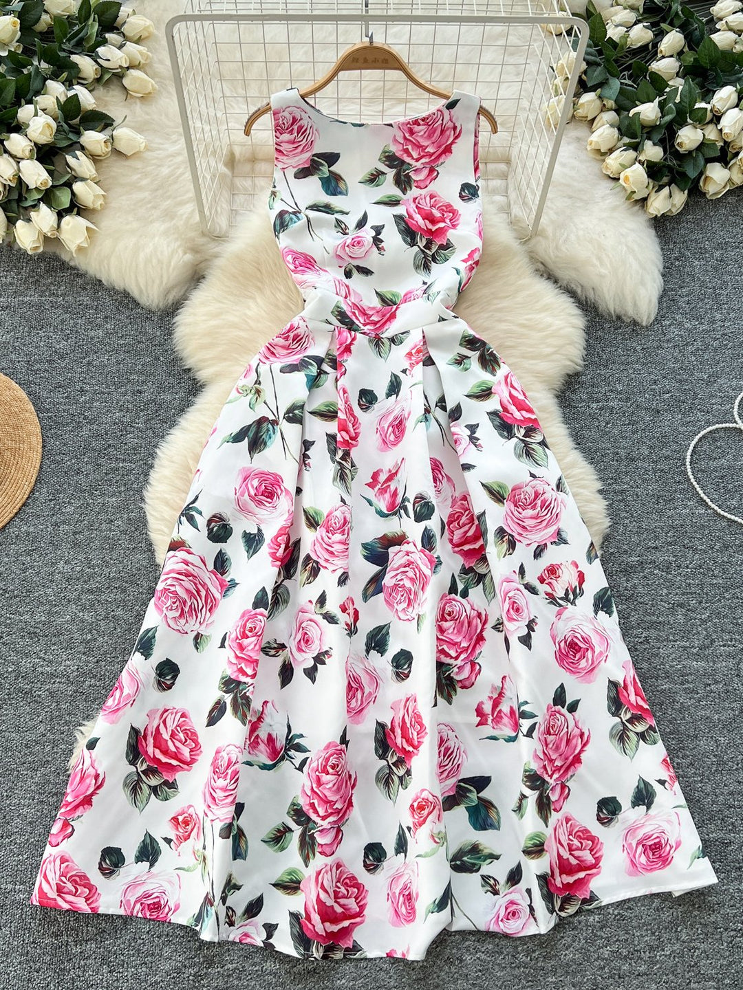 A-Line/Princess Scoop Printed Wedding Guest Dresses Tea-Length Sleeveless Floral