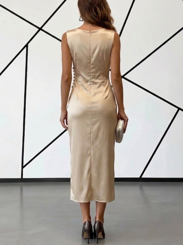Sheath/Column Cowl Neck Silk Satin Cocktail Dresses Sleeveless Faux Pearl Tea-Length Ruched Formal Dresses