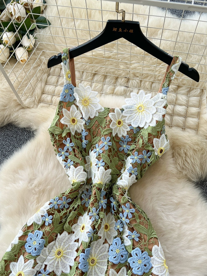 A-Line/Princess Spaghetti Straps Lace Wedding Guest Dresses Tea-Length Sleeveless Floral
