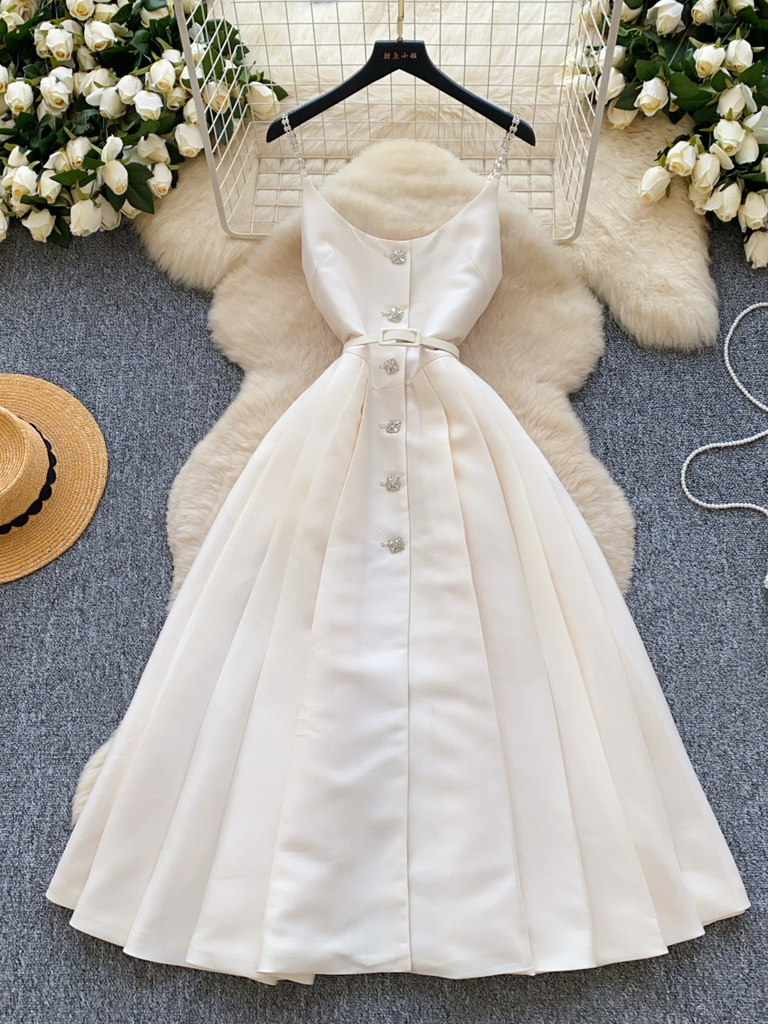 A-Line/Princess Spaghetti Strap Satin Wedding Guest Dresses Tea-Length Sleeveless Rhinestones Buckle