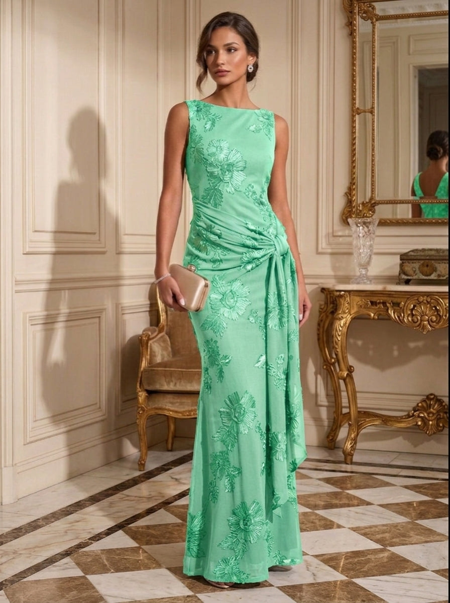 Sheath/Column Boat Neck Lace Embroidery Evening Dresses Sleeveless Floral Floor-Length Ruffles Formal Dresses