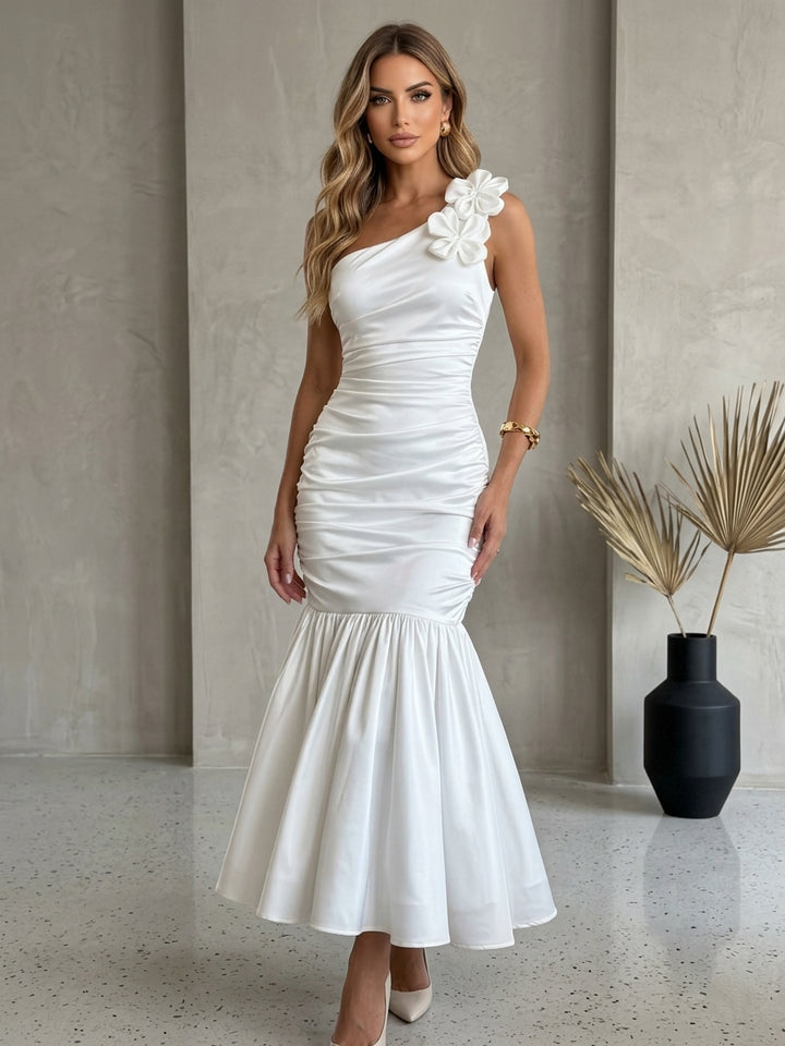 Trumpet/Mermaid One-Shoulder Cocktail Dresses with 3D Flower Ankle-Length Little White Dresses