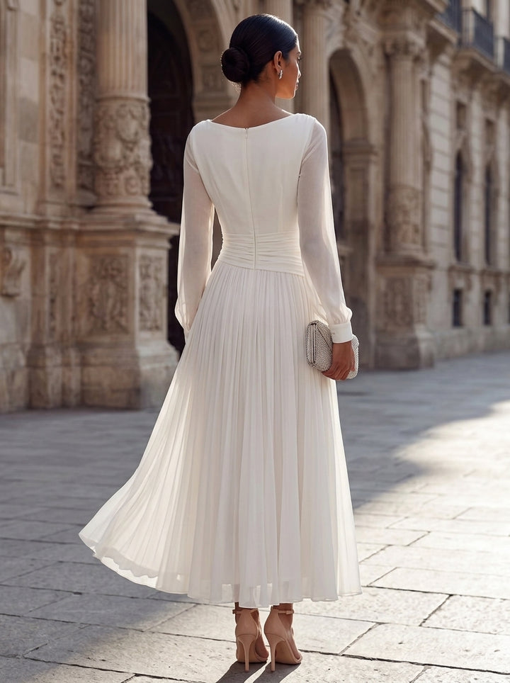 A-Line/Princess Boat Neck Chiffon Cocktail Dresses Long Sleeves Tea-Length Pleated Little White Dresses Ruched Party Dresses