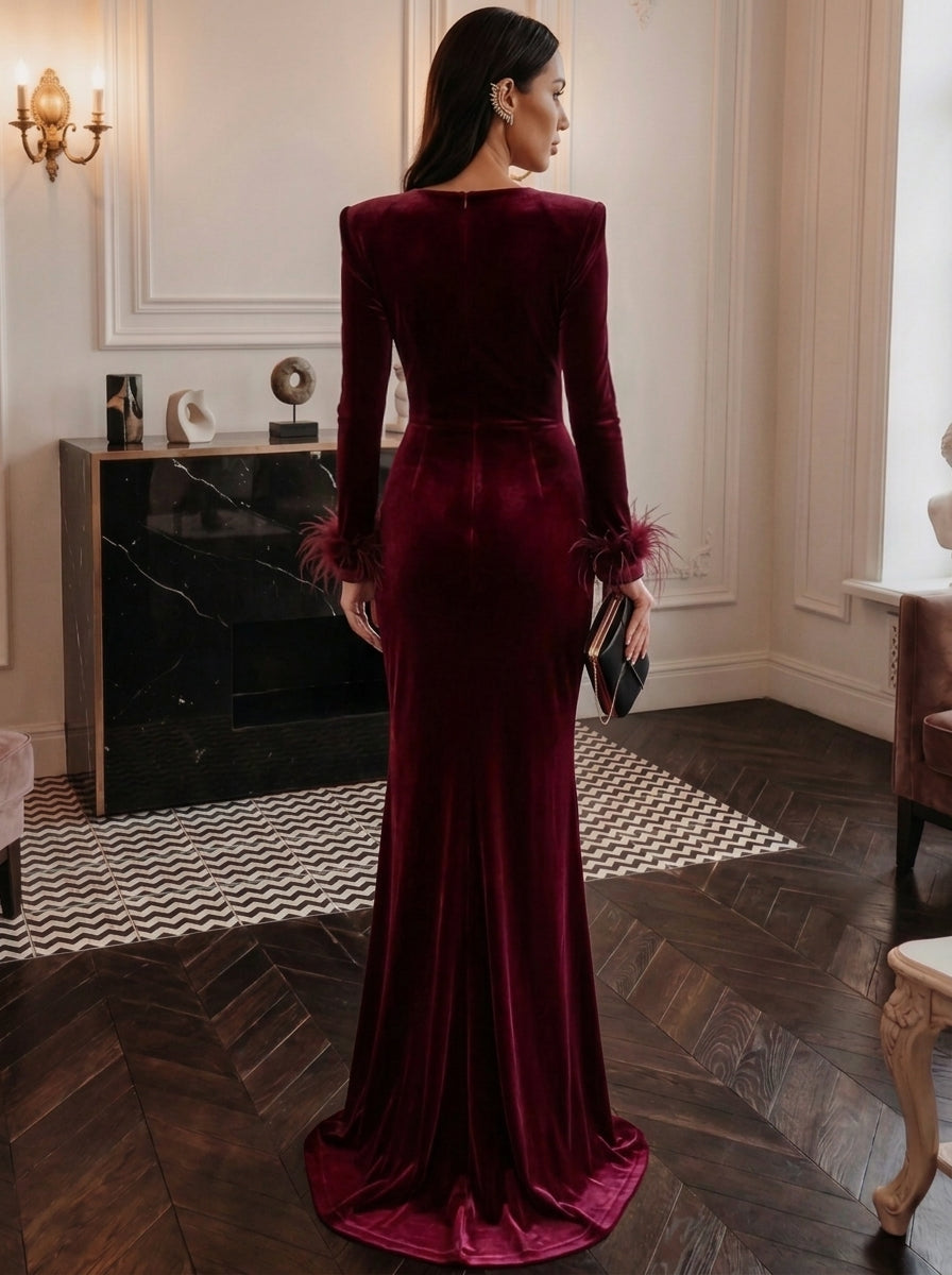 Sheath/Column V-Neck Velvet Evening Dresses with Feathers Floor-Length Long Sleeves Ruched Formal Dresses