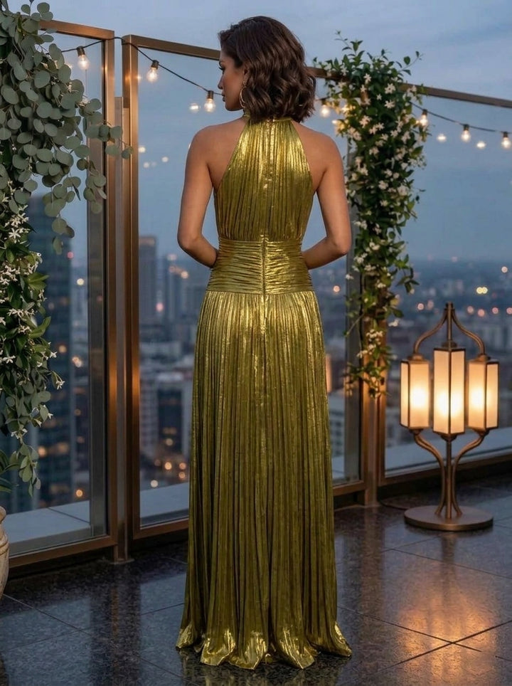 A-Line/Princess Halter Metallic Evening Dresses with Split Side Floor-Length Pleated Sleeveless Formal Dresses