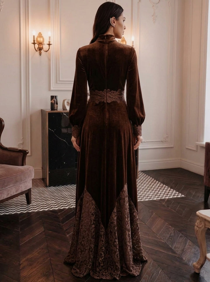 A-Line/Princess Mock Neck Velvet Evening Dresses Lace Floor-Length Long Sleeves Formal Dresses