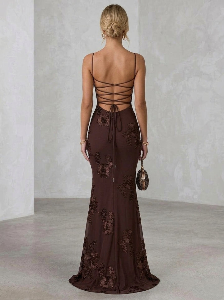 Sheath/Column Spaghetti Straps Lace Embroidery Evening Dresses Sleeveless Floral Floor-Length Formal Dresses