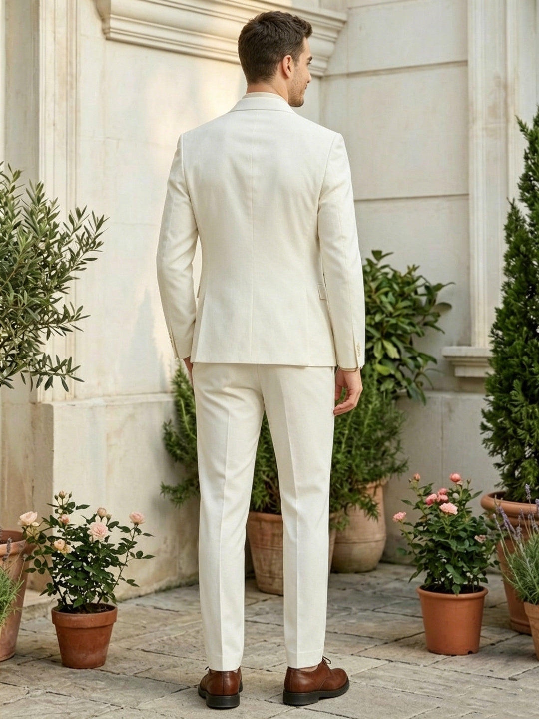 Comfortable White Double-Breasted Men's Suit