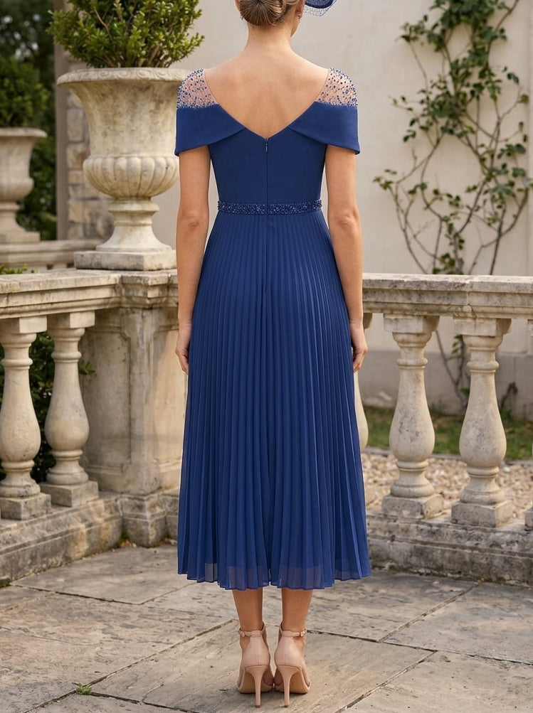 A-Line/Princess Square Neck Chiffon Mother of the Bride Dresses Sleeveless Tea-Length Ruffles Sequins