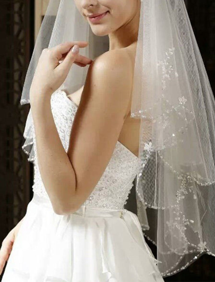 Lace Wedding Veil Elbow Veils with Solid /Two-tier Classic Style / Pattern 59.06 in (150cm) POLY / Lace