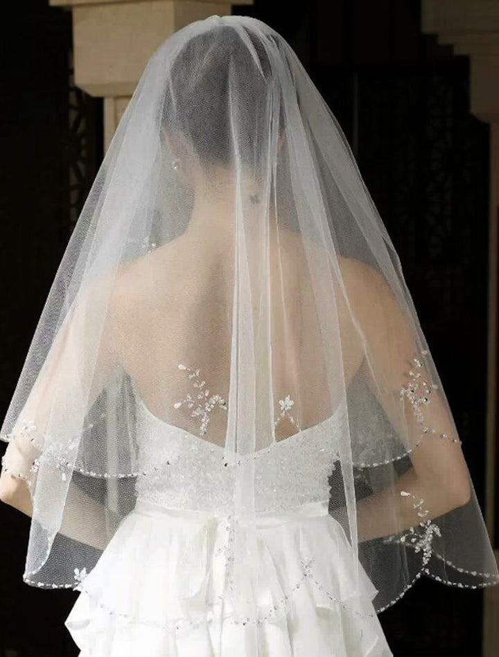 Lace Wedding Veil Elbow Veils with Solid /Two-tier Classic Style / Pattern 59.06 in (150cm) POLY / Lace
