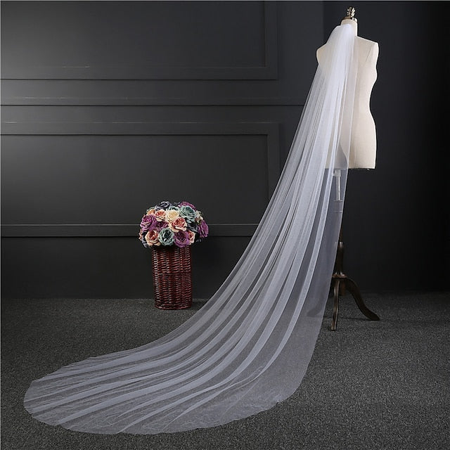 One-tier Simple Wedding Veil Cathedral Veils with Solid 300cm Tulle