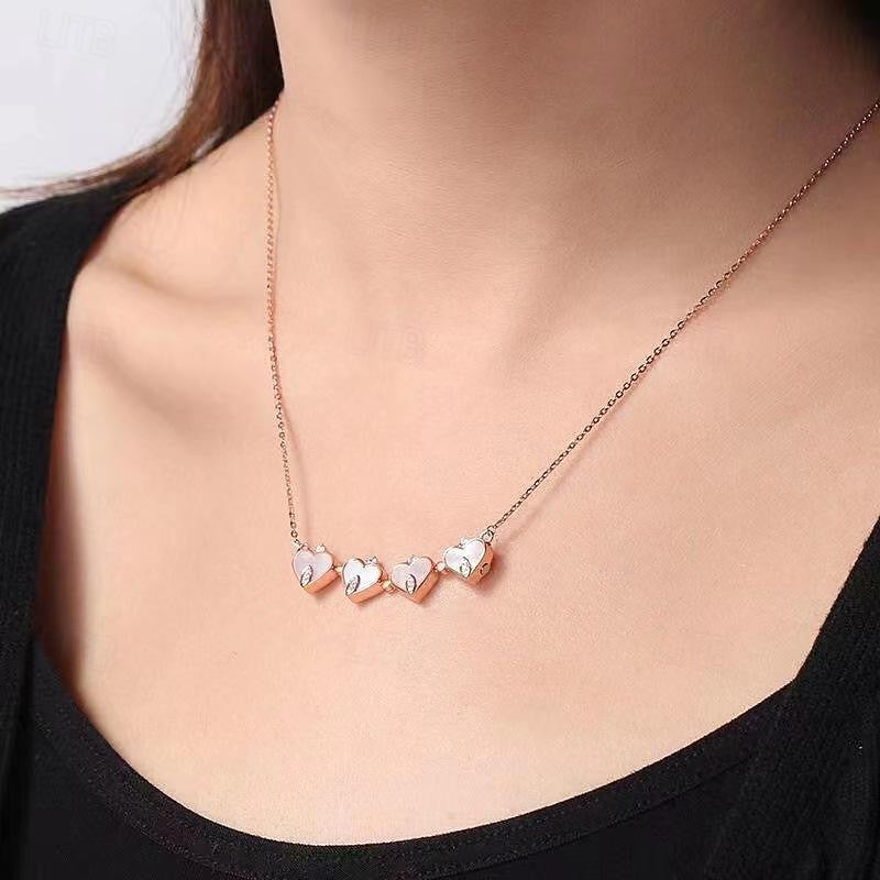 Women's Cute Romantic Pendant Clover Necklace