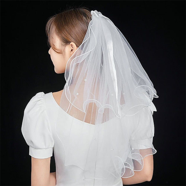 Two-tier Personalized / Pearls Wedding Veil with Faux Pearl / Satin Bow Tulle