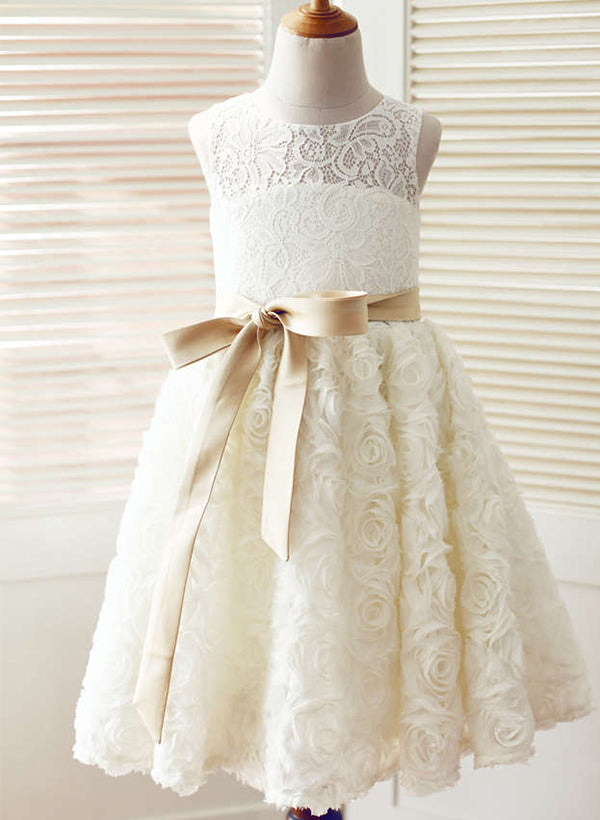 A-Line/Princess Lace Flower Girl Dresses With Sash
