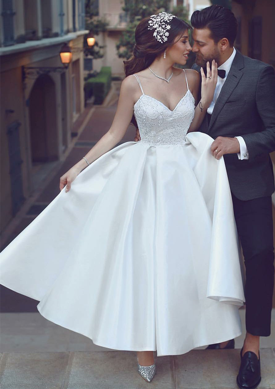 Ball Gown V-Neck Ankle-length Lace Wedding Dress