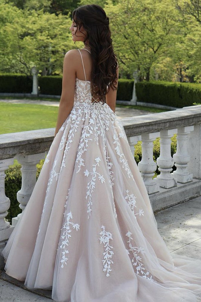 Ball Gown Spaghetti Straps Floor-length Lace Wedding Dress