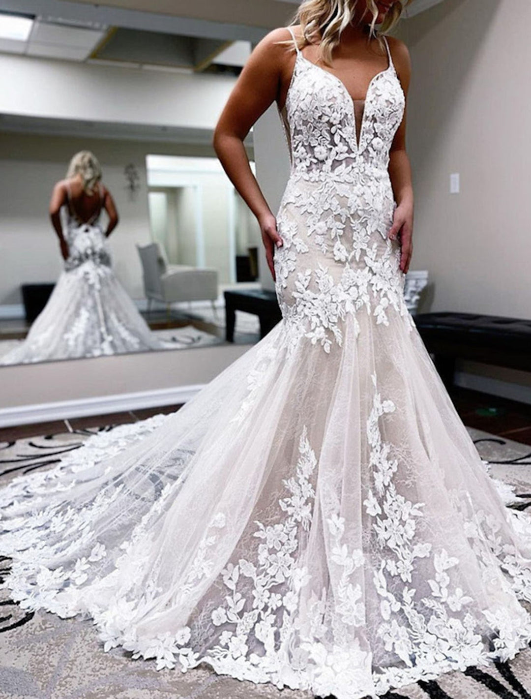 Lace Applique Wedding Dresses 2026 for Women Mermaid/Trumpet Deep V-Neck Sleeveless Floor-Length Chic Bridal Ball Gowns, Ivory Lace Applique Wedding Dresses 2026 for Women Mermaid/Trumpet Deep V-Neck Sleeveless Floor-Length Chic Bridal Ball Gowns, Ivory
