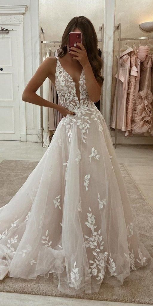 2026 Appliques Wedding Dresses Chic Women's Tulle Ball Gown Deep V-Neck Backless Sleeveless Floor-Length Bridal Ball Gowns, Ivory 2026 Appliques Wedding Dresses Chic Women's Tulle Ball Gown Deep V-Neck Backless Sleeveless Floor-Length Bridal Ball Gowns, Ivory
