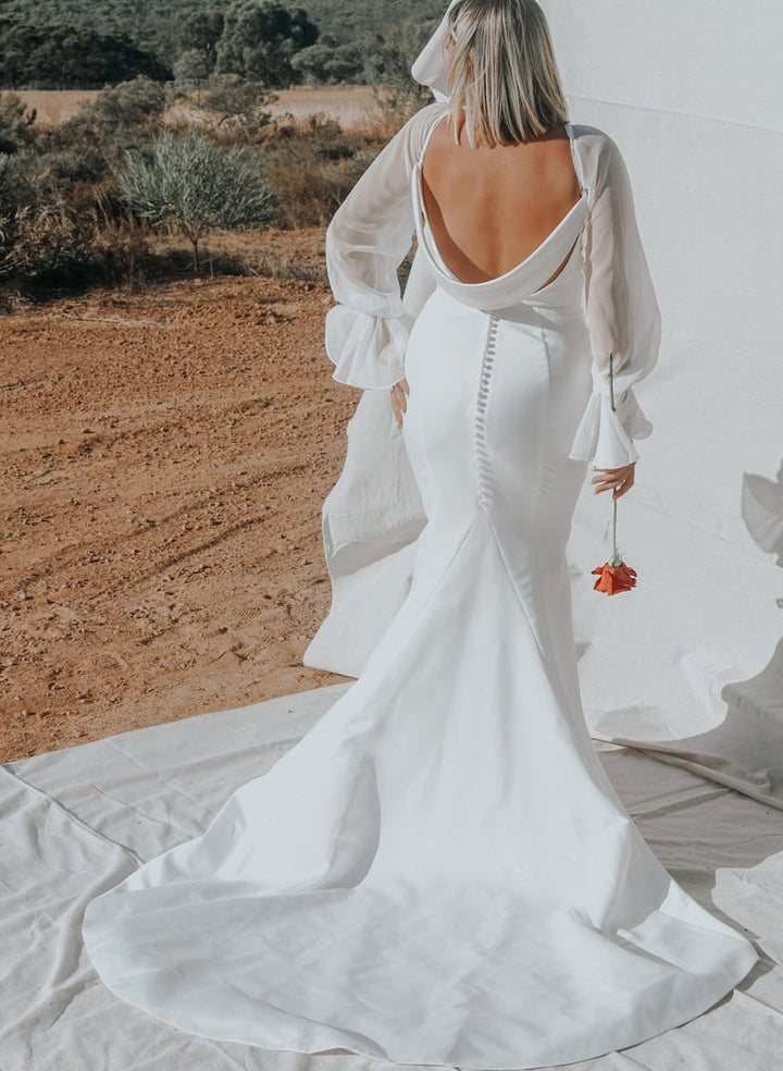 Trumpet/Mermaid V-Neck Long Sleeves Plus Size Wedding Dress