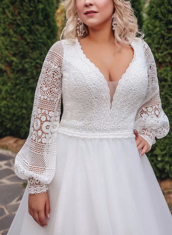 A-Line/Princess V-Neck Plus Size Lace Wedding Dress with Applique - Mondressy A-Line/Princess V-Neck Plus Size Lace Wedding Dress with Applique - Mondressy