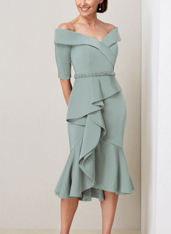 Sheath/Column Off-the-Shoulder Sleeveless Luxurious Mother of the Bride Dresses with Ruffles